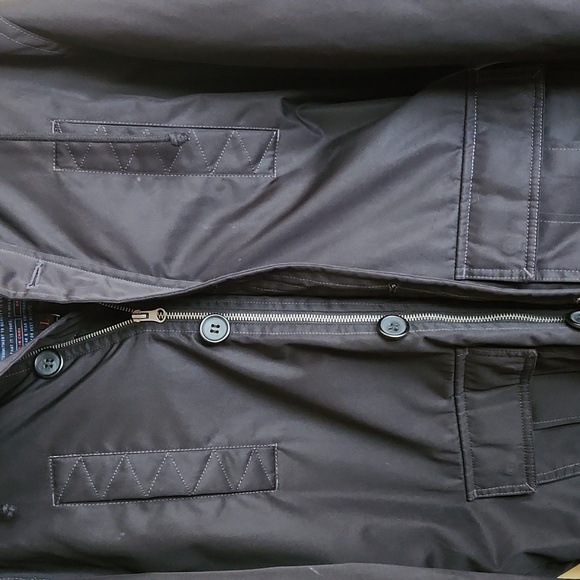 Men's Legendary Goods Parka - Picture 3 of 9